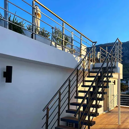 Spacious Sanctuary Cove B4 Duplex With Sea View In Kyrenia Girne