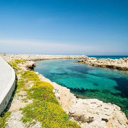 Spacious Sanctuary Cove B4 Duplex With Sea View In Lapta Lägenhet Lapithos (Northern Cyprus)