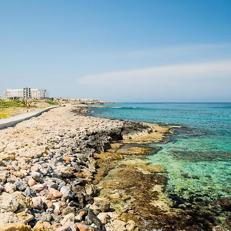 Spacious Sanctuary Cove B4 Duplex With Sea View In Kyrenia Girne Lapta