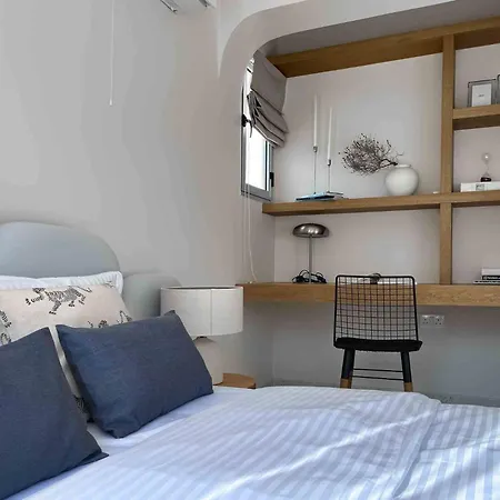 Spacious Two-bedroom With Sea View B4 Lapitos
