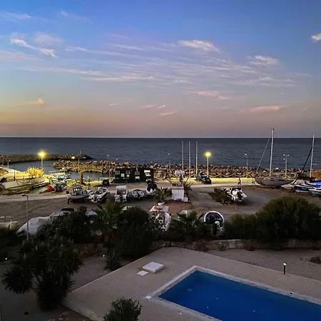 Apartament Spacious Two-bedroom With Sea View B4 Lapitos