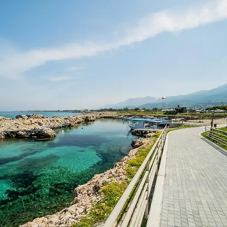 Spacious Sanctuary Cove B4 Duplex With Sea View In Kyrenia Girne