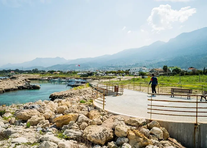 Spacious Sanctuary Cove B4 Duplex With Sea View In Lapta Lapta